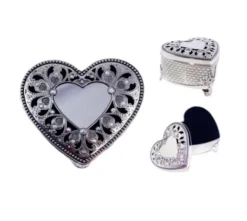 Filigree Crystal Heart Box