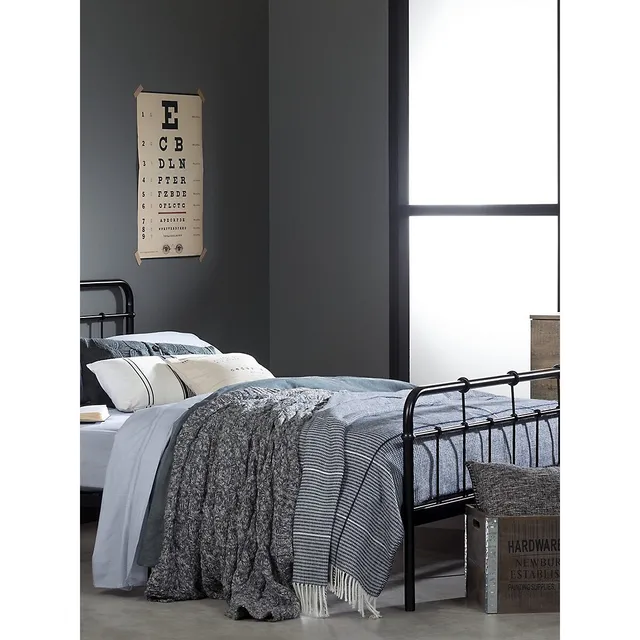 Holland Metal Platform Bed 4 Holland Metal Platform Bed - Image 4