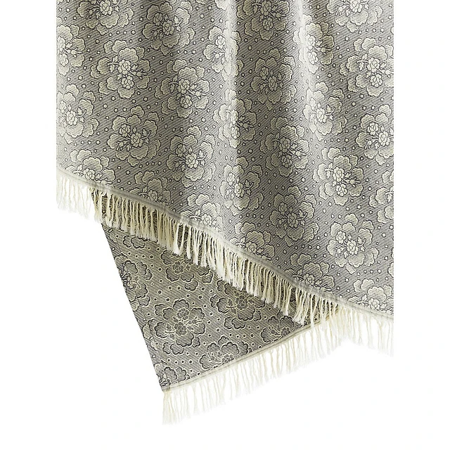 Telami Bedding Throw 3 Telami Bedding Throw - Image 3