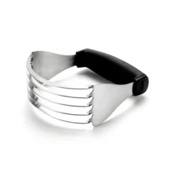 OXO Bladed Dough Blender